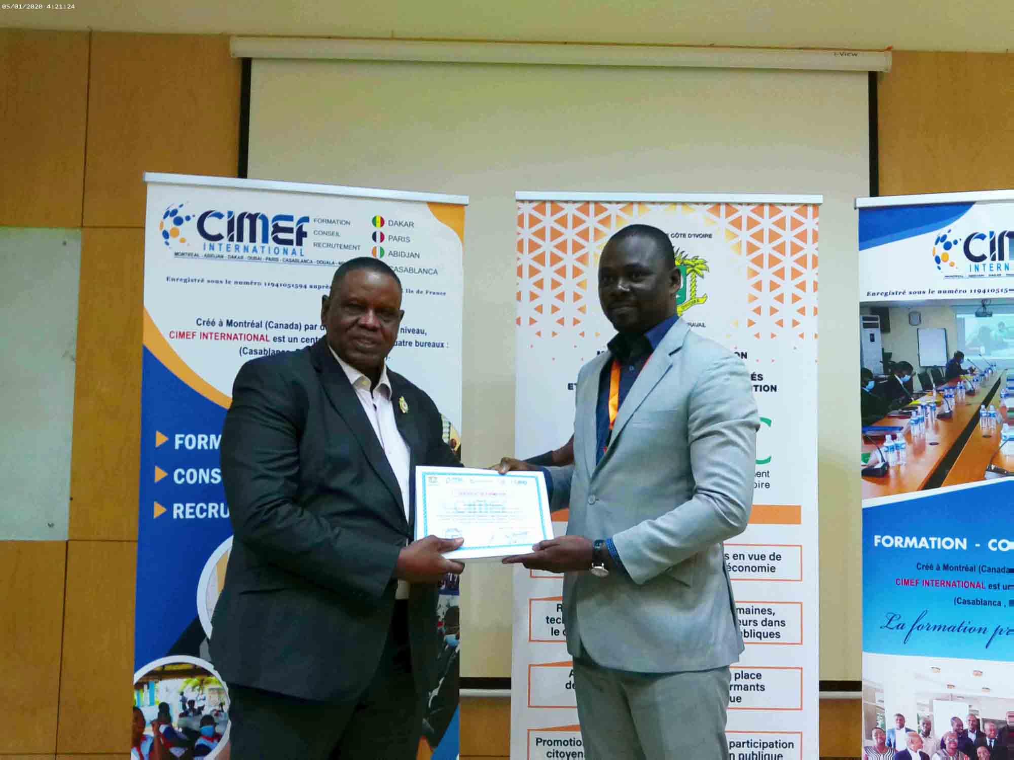 Veille stratégique et intelligence commerciale des entreprises minières