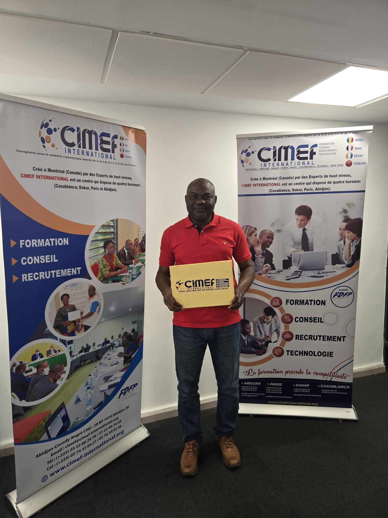 Gestion pratique de la chaîne du transport international et des activités portuaires