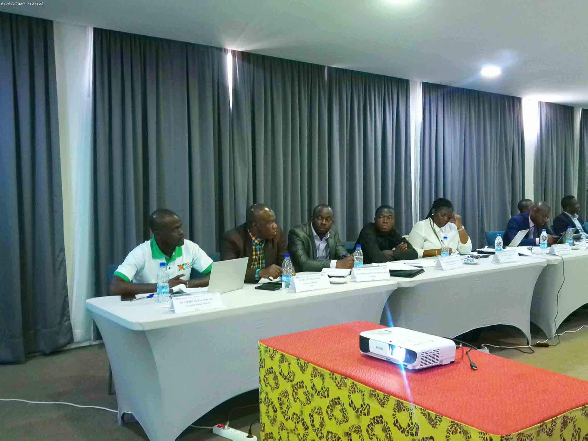 Négociation et rédaction des contrats miniers ou pétroliers